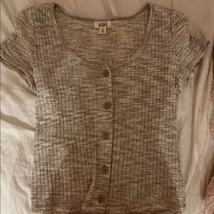 A new approach short shelve knit top